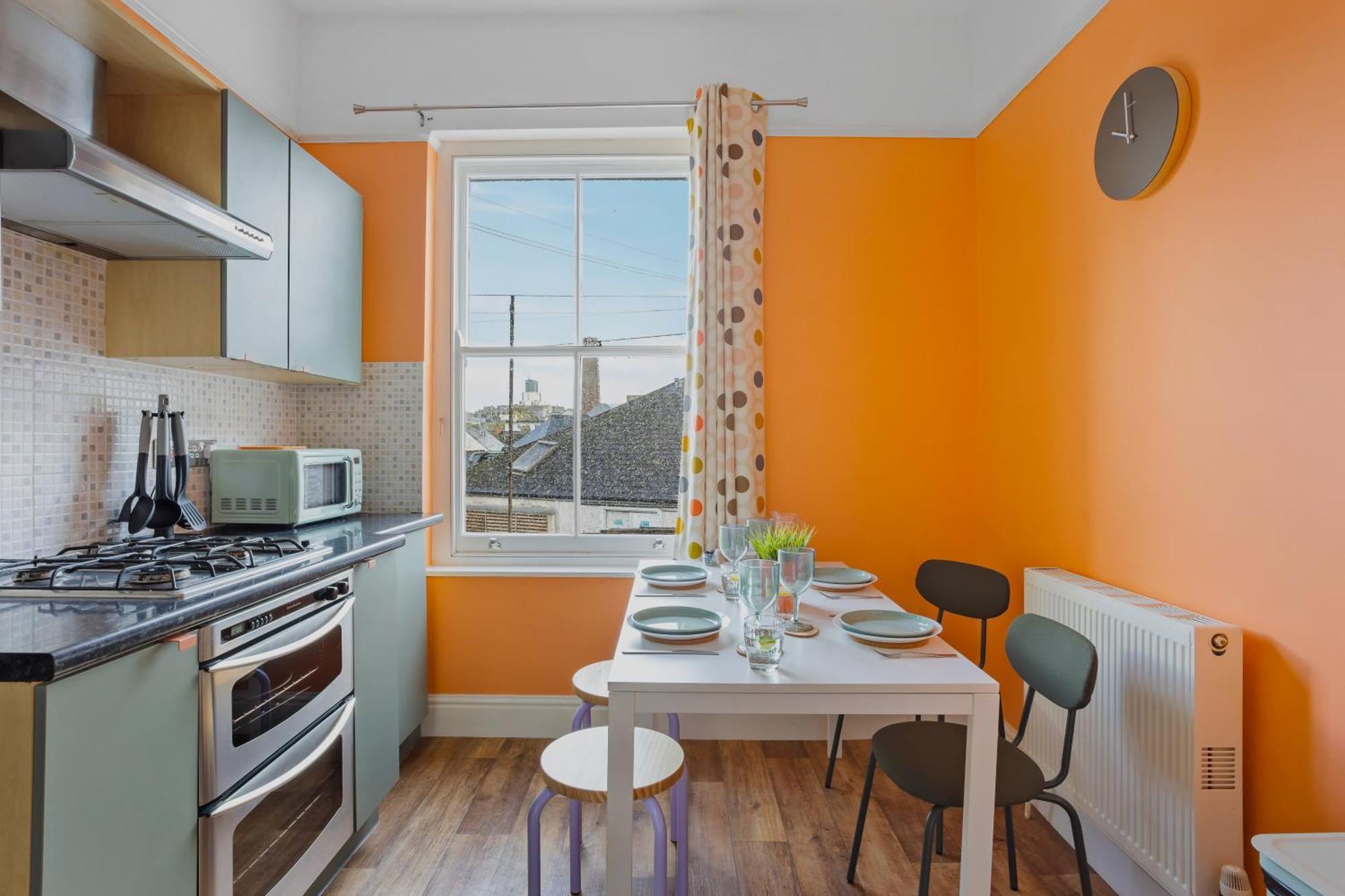 Harbour Court Plymouth - Free Parking - Tucked Away On The Barbican With Courtyard - By Ocean City Retreats ภายนอก รูปภาพ