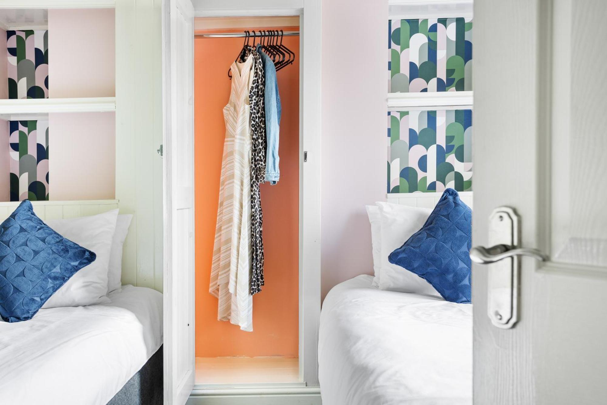 Harbour Court Plymouth - Free Parking - Tucked Away On The Barbican With Courtyard - By Ocean City Retreats ภายนอก รูปภาพ